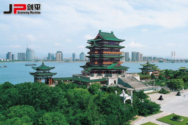 匡廬奇秀甲天下，劍平平衡機(jī)美名揚(yáng)