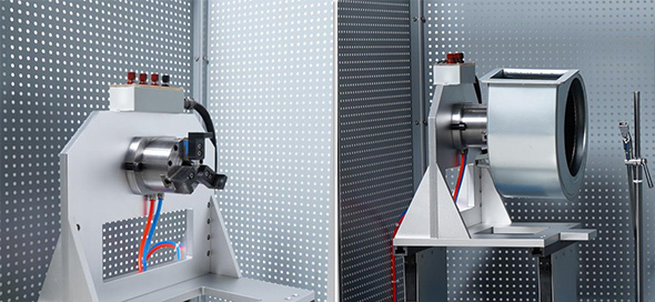 上海劍平設(shè)計(jì)生產(chǎn)的廚用排煙風(fēng)機(jī)專用平衡機(jī)局部展示